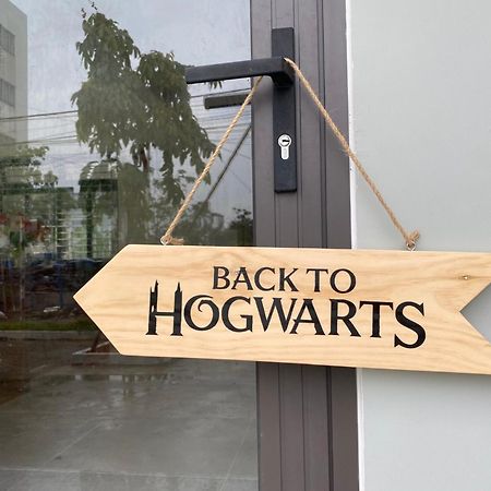 The Hidden Hogwarts - Nearly Bui Vien Walking Street Aparthotel Ho Chi Minh City Exterior photo