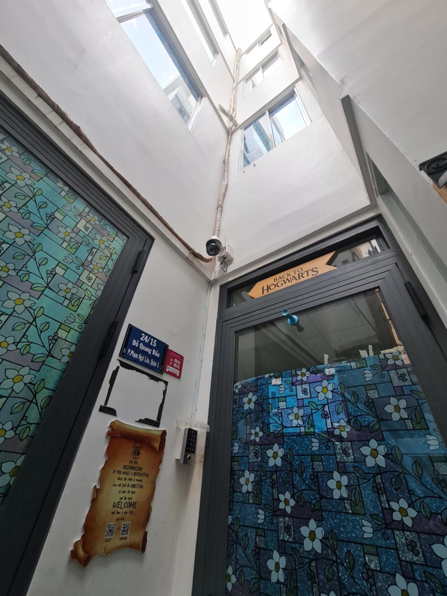 The Hidden Hogwarts - Nearly Bui Vien Walking Street Aparthotel Ho Chi Minh City Exterior photo